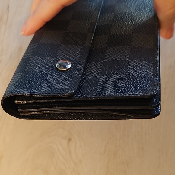 Authentic Louis Vuitton Damier Graphite Portefeuille Accordian Long Wallet - Picture 5 of 8